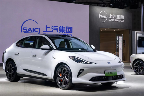 汽车行业加速变革，亚洲胜游集团迎“潮”而上