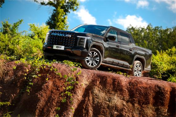 开创皮卡越野新时代！亚洲胜游大通MAXUS“满级大型越野皮卡”星际X上市，售价15.58万元起